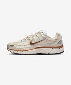 NIKE NIKE Sneakers P-6000 M - Light Orewood Brown