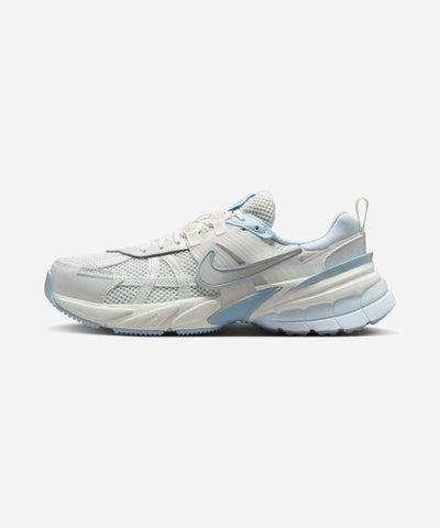 NIKE Sneakers Women Size 8