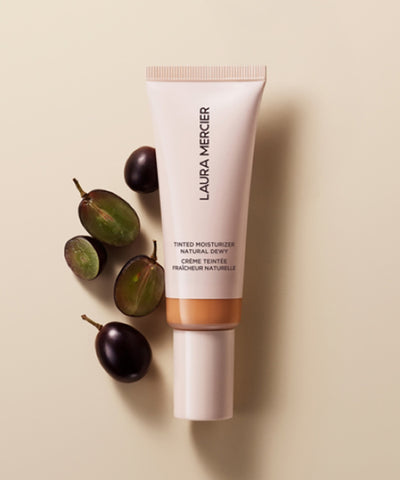 LAURA MERCIER Tinted Moisturizer Natural Dewy (8 colors)