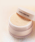 LAURA MERCIER LAURA MERCIER Translucent Loose Setting Powder Ultra Blur Travel