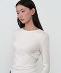 MUSINSA STANDARD WOMAN MUSINSA STANDARD WOMAN T-Shirt Slim Long Sleeve [Ivory]