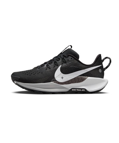 Nike Pegasus Trail 5 W - Size 8
