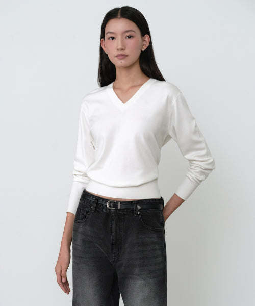 MUSINSA STANDARD WOMAN MUSINSA STANDARD WOMAN Women's Essential V Neck Knit [Ivory]