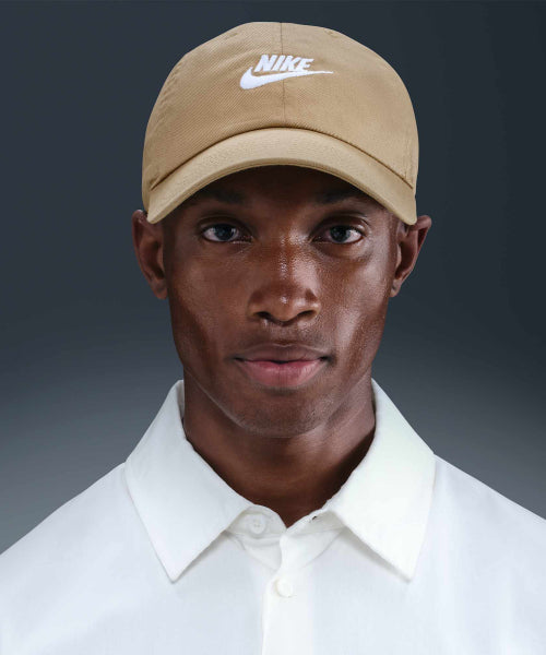 NIKE NIKE Hat Club Unstructured Futura