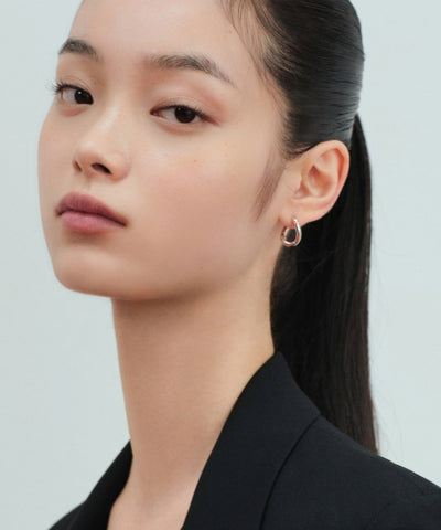 MUSINSA STANDARD WOMAN Women's Wave Hoop Earrings