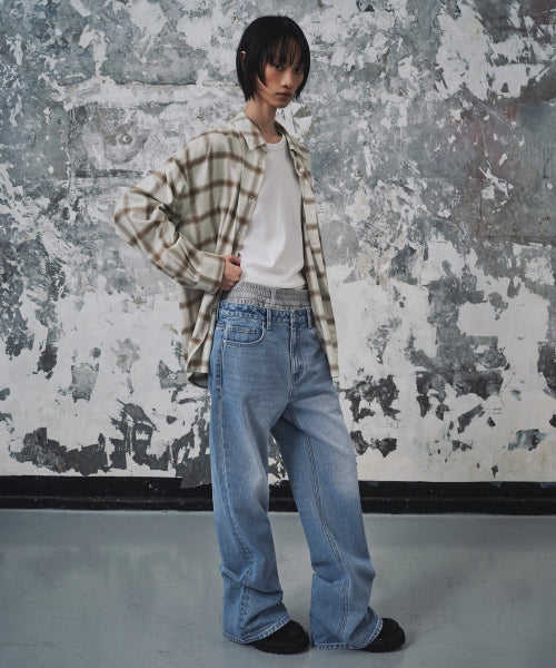 MUSINSA STANDARD WOMAN MUSINSA STANDARD WOMAN Denim Loose Flare Pants (Light Indigo)