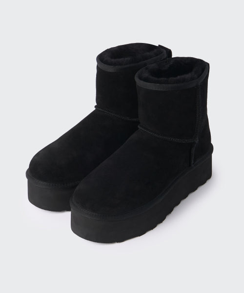 MUSINSA STANDARD WOMAN MUSINSA STANDARD WOMAN Winter Pug Platform Boots (Black)