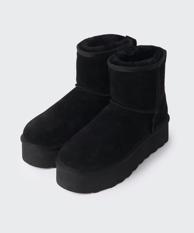 MUSINSA STANDARD WOMAN Winter Pug Platform Boots (Black)