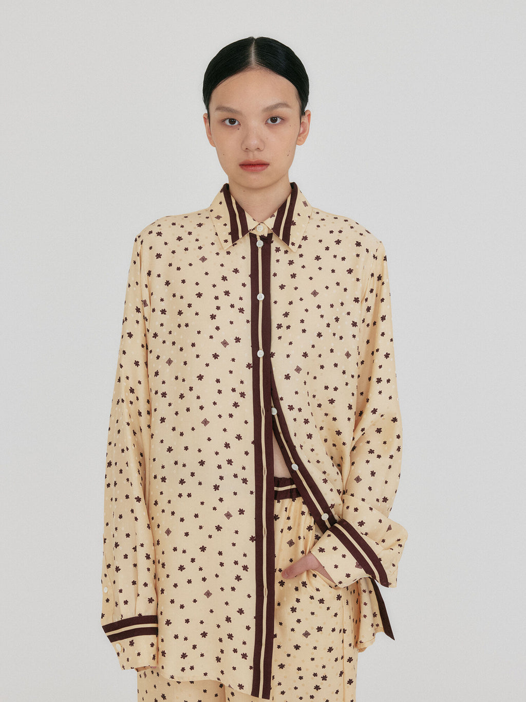 EENK ZIAN Contrast Shirts - Beige