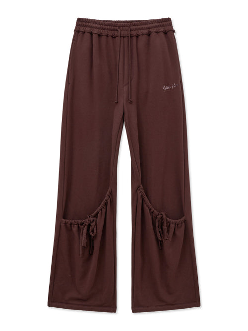 MATIN KIM MATIN KIM Drawstring Point Sweatpants in Burgundy