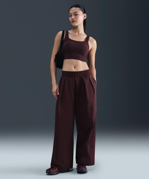 NIKE NIKE Pants Size