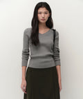 MUSINSA STANDARD WOMAN MUSINSA STANDARD WOMAN Women's Wide Ribbed Slim V Neck Knit [Medium Gray]