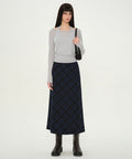 MUSINSA STANDARD WOMAN MUSINSA STANDARD WOMAN Ombre Check Maxi Skirt (Navy)