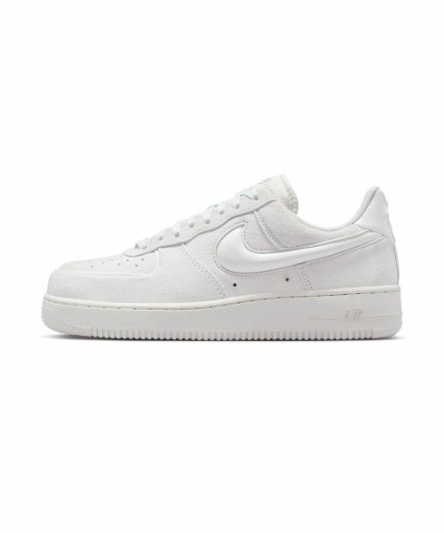 NIKE Nike Air Force 1 07 W - Off White: Light Smoke Gray