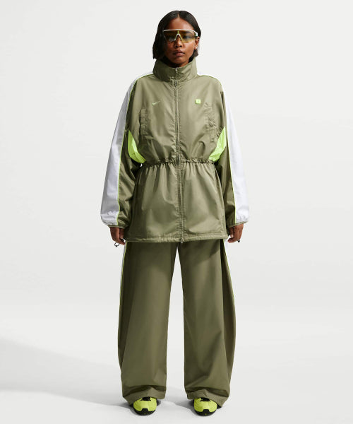NIKE NIKE Pants Size