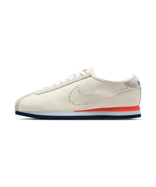 NIKE NIKE Sneakers Women - Size