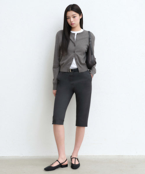 MUSINSA STANDARD WOMAN MUSINSA STANDARD WOMAN Slacks Low Rise Capri Pants (Gray)