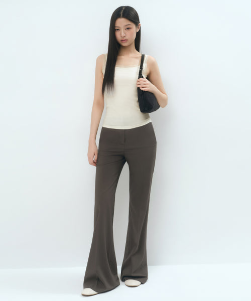 MUSINSA STANDARD WOMAN MUSINSA STANDARD WOMAN Slacks Low Rise Flare [Khaki Brown]