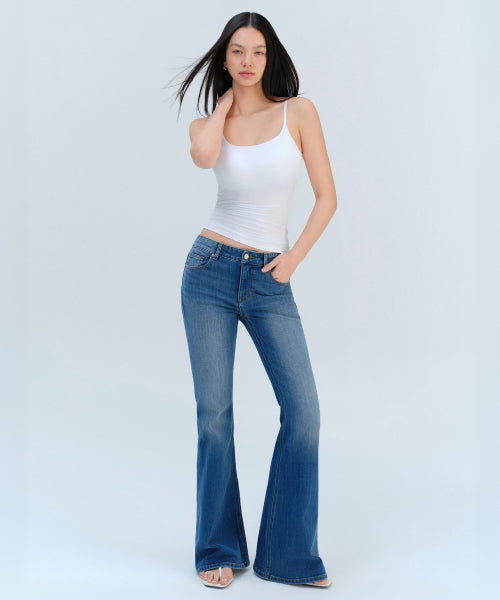 MUSINSA STANDARD WOMAN MUSINSA STANDARD WOMAN Women's Denim Low Rise Slim Flare Pants