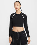 NIKE NIKE Sportswear Tight Long Sleeve Crop Top - Black:Chalk