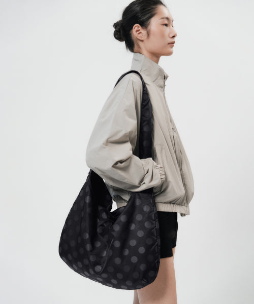 MUSINSA STANDARD WOMAN MUSINSA STANDARD WOMAN Women's Polka Dot Hobo Cross Bag