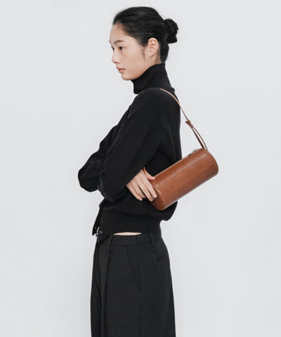 MUSINSA STANDARD WOMAN Small Cylinder Shoulder Bag