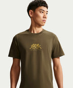 NIKE NIKE T-Shirt M - Dark Hazel
