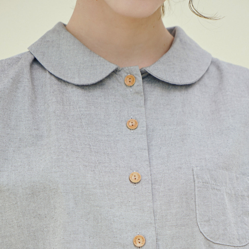 CHIQUITA 8th_Oxford round shirt black 242301SBK (domestic production)