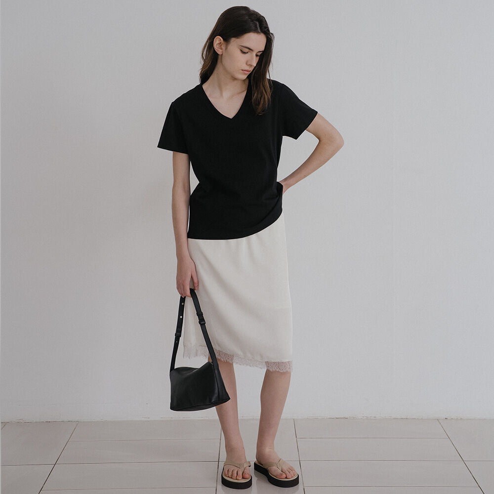 KNOWN BETTER Soft basic v-neck T-shirt [KNSS10TS12]_Black