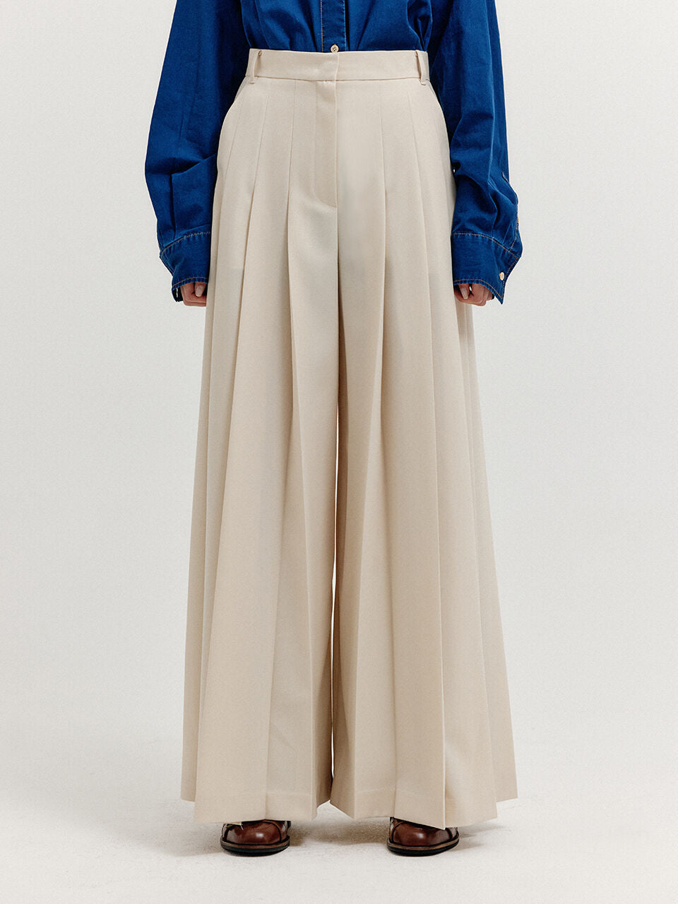 EENK EENK XLEAT Pleated Wide Pants - Ivory