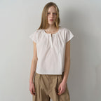 FACADE PATTERN Cotton round neck tuck blouse_white