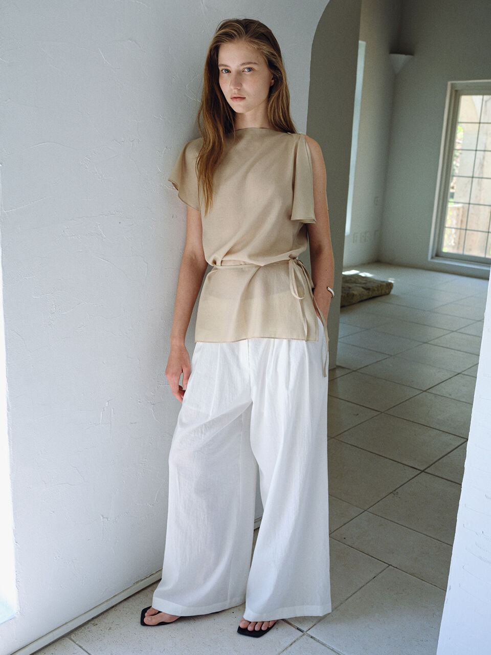 OVBEIGE FLAP SLIT BUTTON BLOUSE_BEIGE_OF2C2XBS01BEG