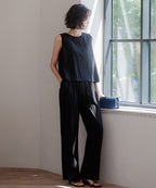 MEMUA Marsh sleeveless blouse slacks set-up (black)