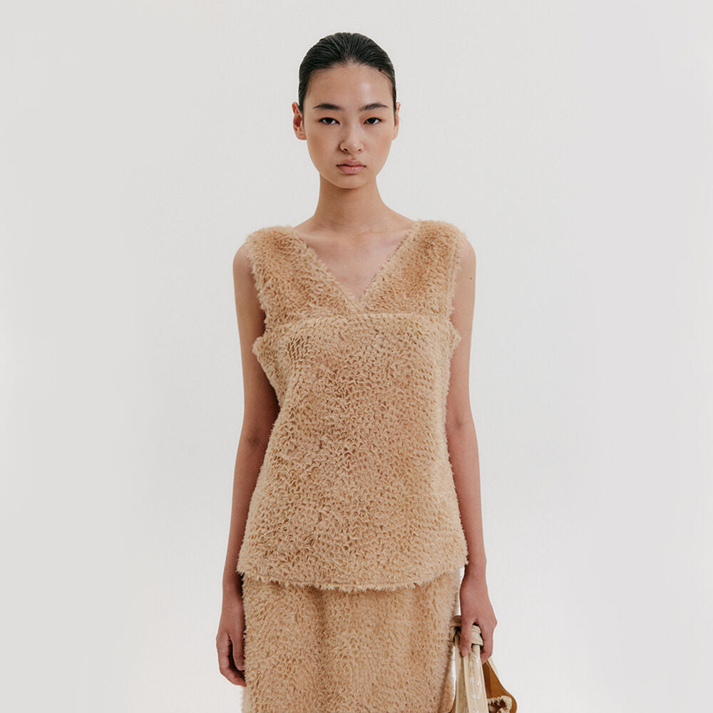 EENK V-Neck Sleeveless - Beige