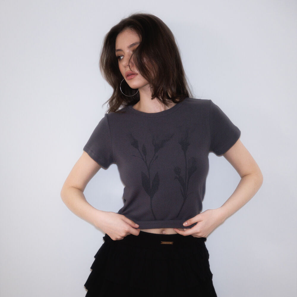 RoséFrantz Floral Sketch Graphic T-shirt [Charcoal]