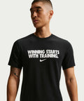 NIKE NIKE T-Shirt M - Black