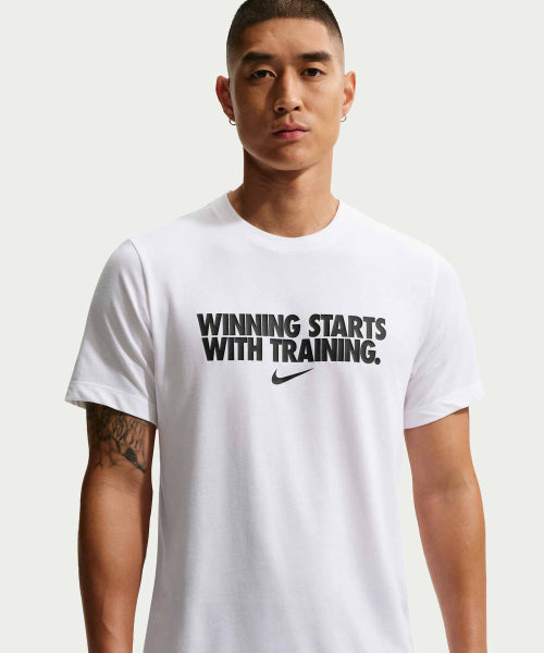 NIKE NIKE T-Shirt M - White:Black