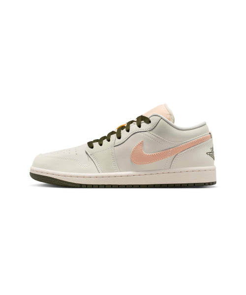 NIKE NIKE Air Jordan 1 Low W - Size