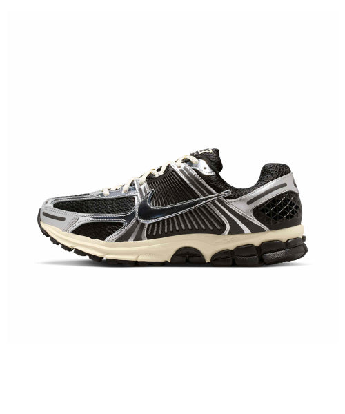 NIKE NIKE Zoom Vomero 5 Sneakers - Black:Metallic Silver:Coconut Milk:Chrome