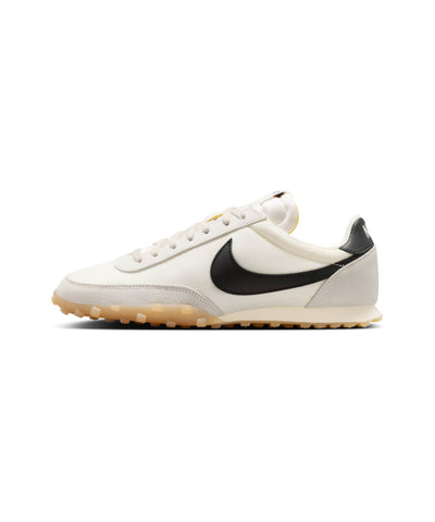 NIKE Sneakers Size