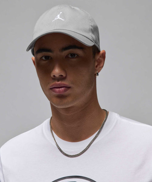 NIKE Nike Jordan Club Unstructured Curb Bill Hat - Light Smoke Gray