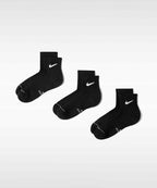 NIKE NIKE Everyday Elevated Ankle Socks - Multicolor
