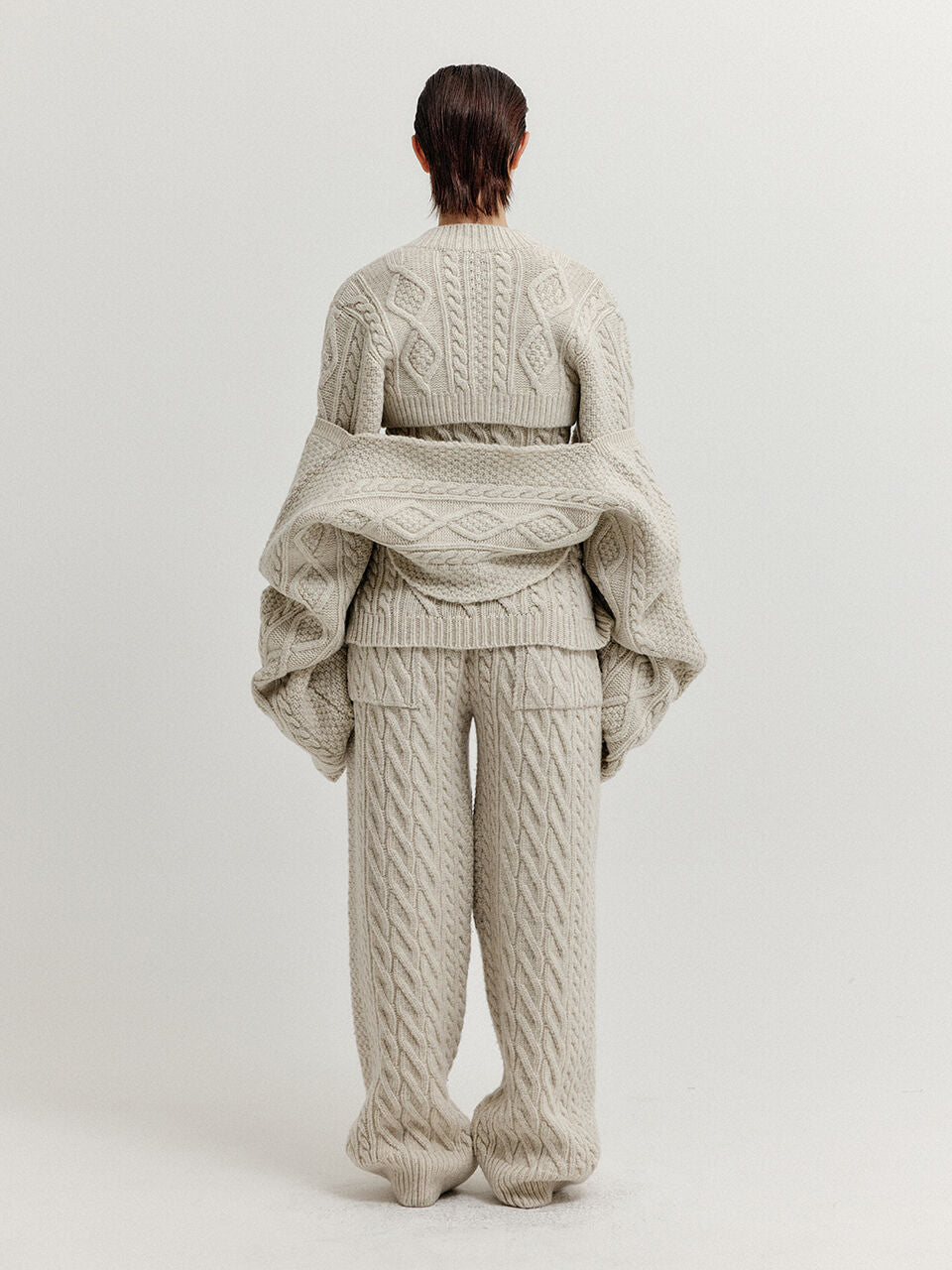 EENK EENK XILI Cable Knit Crop Cardigan - Ivory