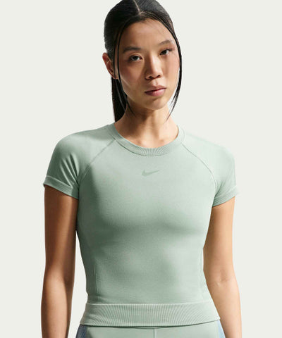 NIKE Pro Seamless Dry Fit T-Shirt W - Size