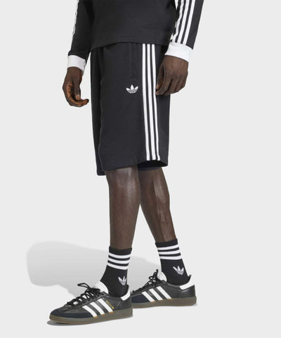 ADIDAS 3-Stripe Short Pants - Size L