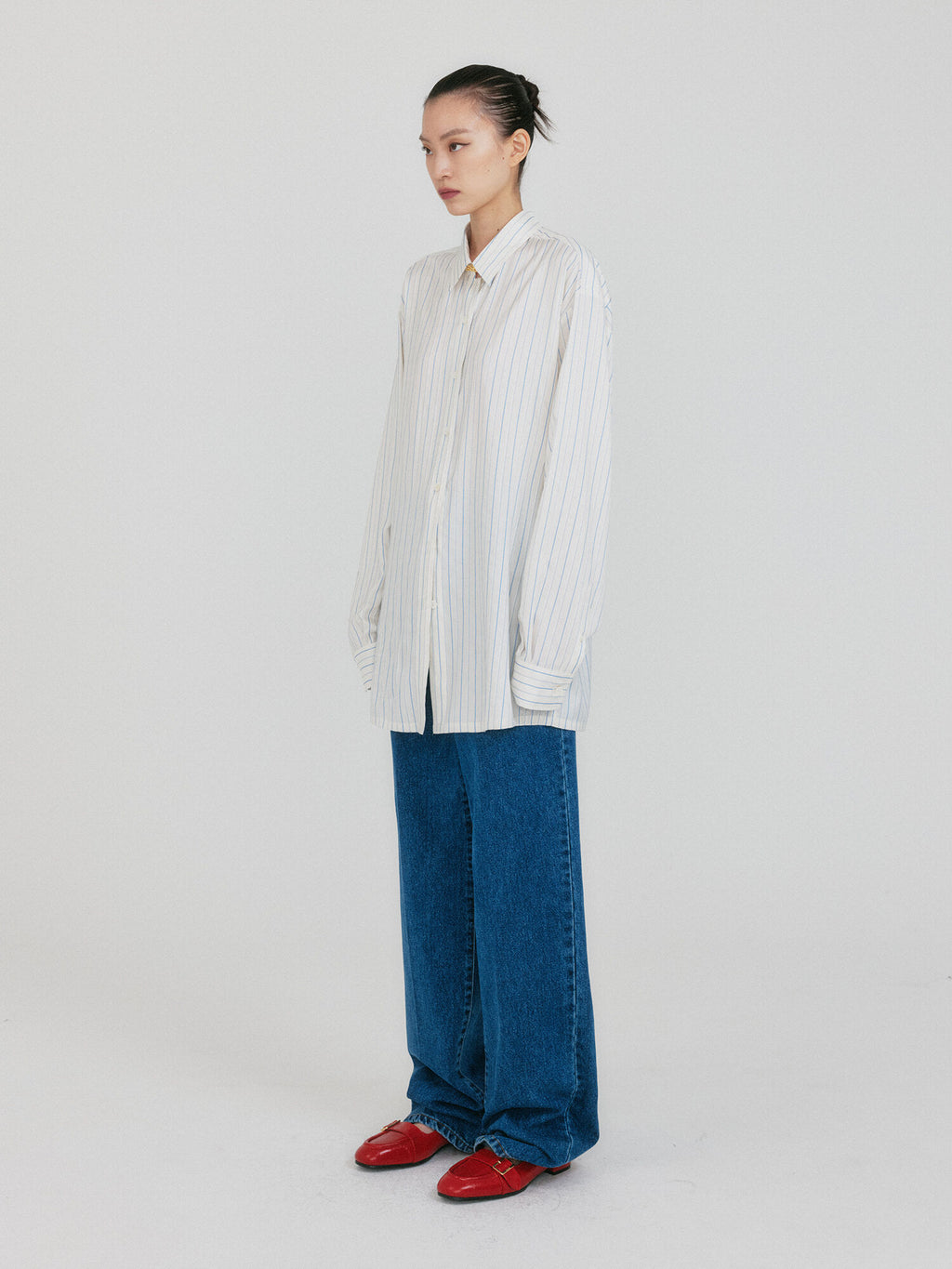 EENK ZANCY Oversized Shirt with Brooch - Ivory Stripe