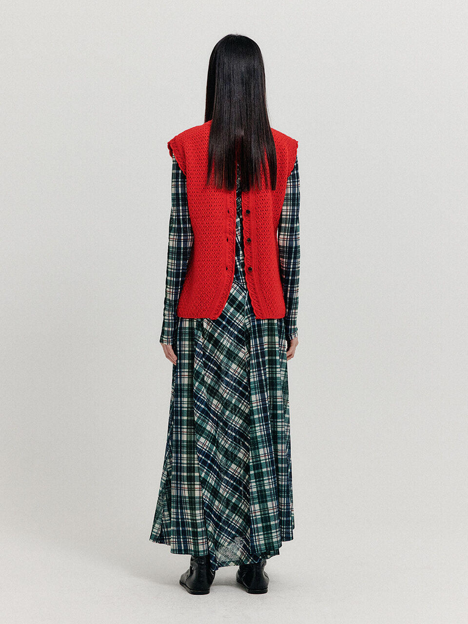 EENK KHOLIN 4-Pocket Knit Vest - Red
