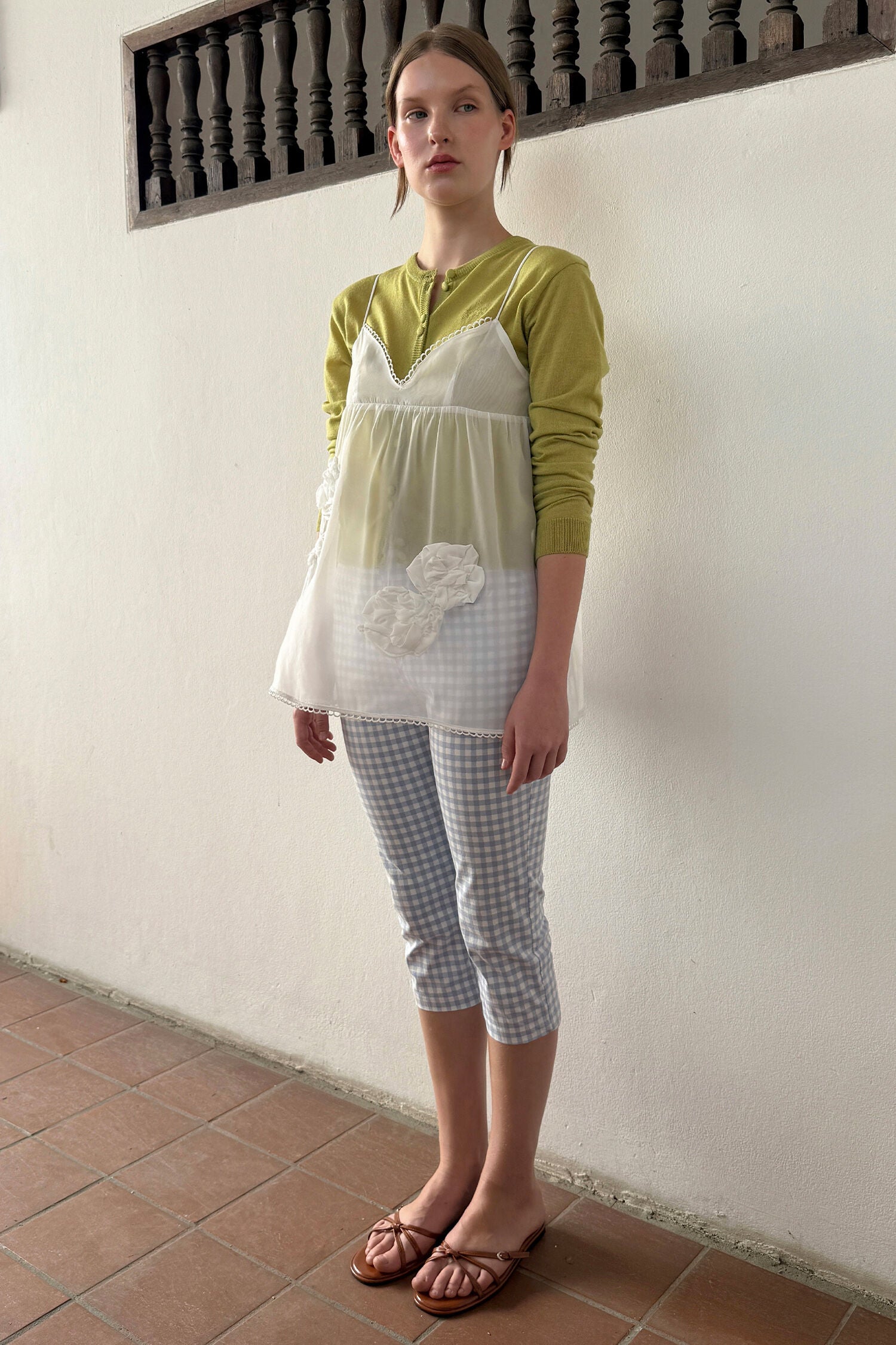 SINOON Flower Sheer Sleeveless (White)