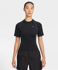 NIKE NIKE T-Shirt Women