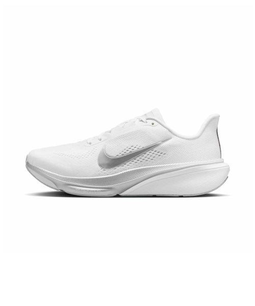 NIKE Nike Shoes Women Size 260